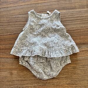 Quincy Mae Ruffled Tulip Top + Bloomer Set - Size 3-6m